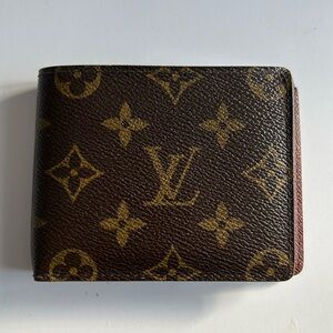 Vintage Louis Vuitton Multiple Wallet with Vuittonite Monogram.
